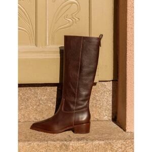 New Larroude Florencia Nappa Leather Riding Boots Tall Antique Brown 7